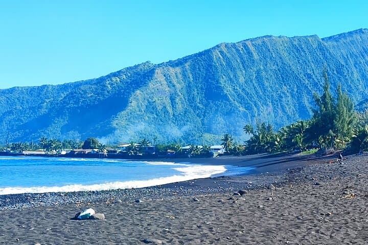 TiTi's Tahiti Full-Day Island Tour — Beaches, Marae & Waterfalls photo 5