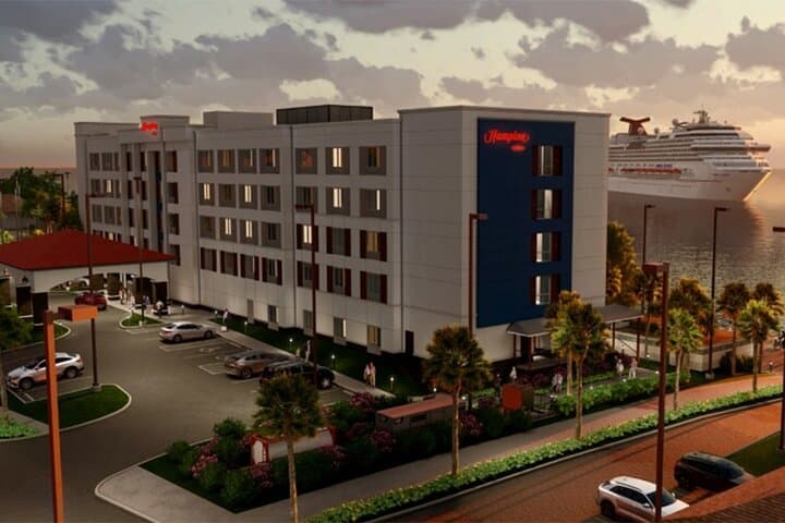 Private Airport Transfer to Hampton by Hilton Havensight, St. Thomas photo 2