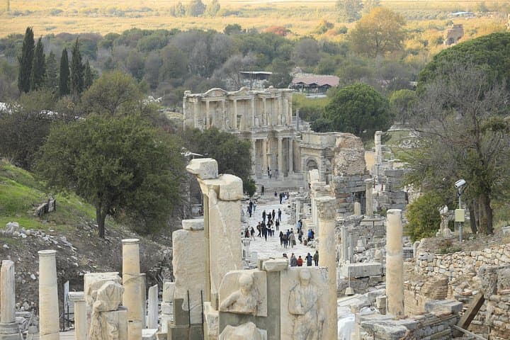 Thermal Wonders: Salda Lake & Pamukkale 2-Day Guided Tour from Istanbul photo 2