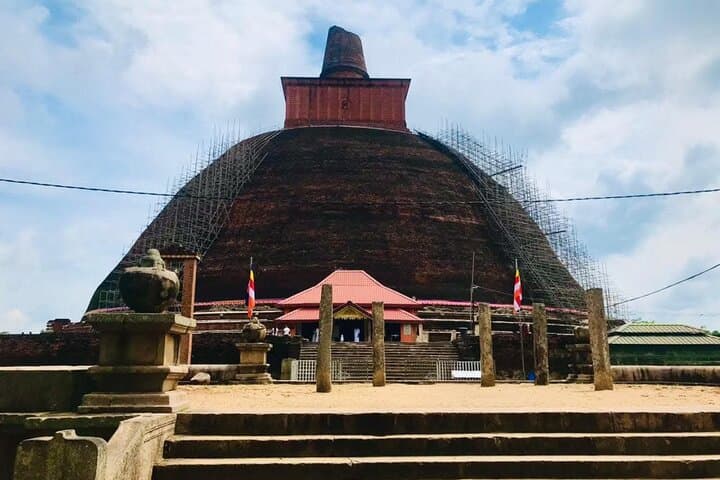 8-Day Sri Lanka Heritage, Nature & Beaches Tour: Sigiriya, Kandy, Ella & Galle photo 2