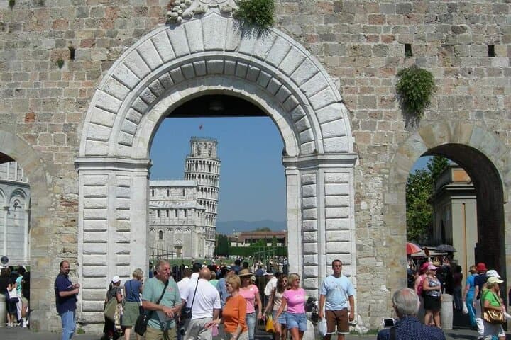 One-Day Tuscany: Siena, San Gimignano, Chianti & Pisa Highlights photo 5