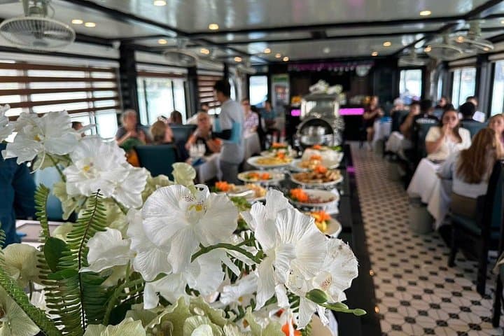 Halong Bay Day Cruise: Kayak Surprise Cave, Swim Titov Island & Sunset Buffet photo 3