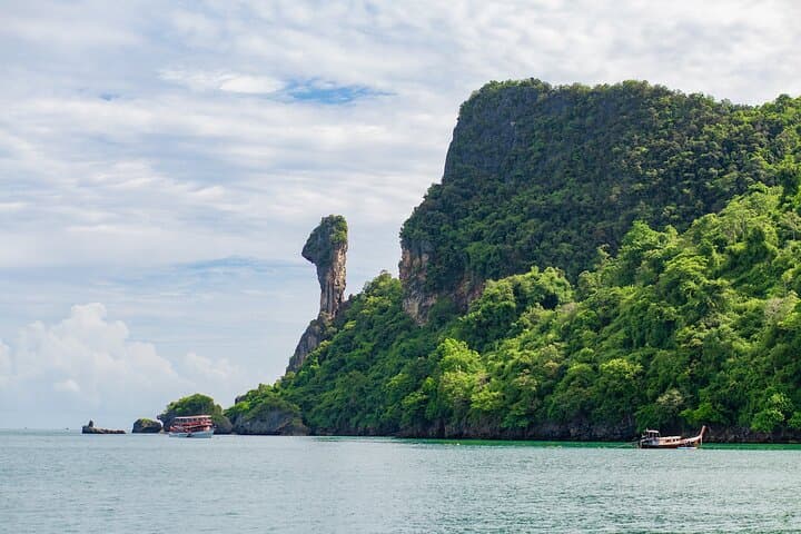 Krabi 7 Islands Sunset Snorkeling Tour by Longtail Boat — Ao Nang to Railay photo 4