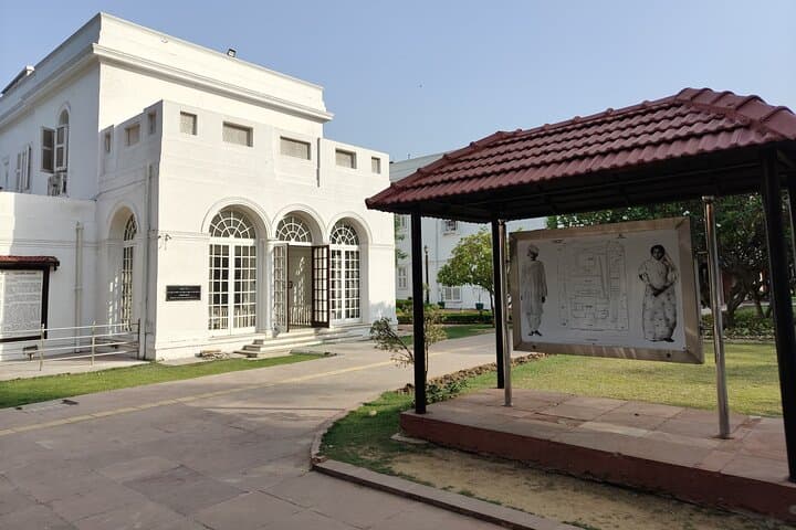 6-Day Golden Triangle Private Tour: Delhi, Agra & Jaipur Highlights photo 5