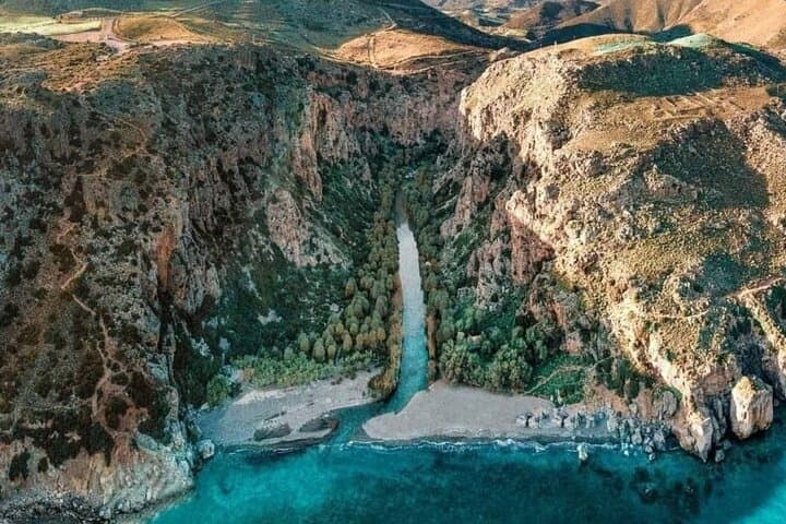 Rethymno Old Town, Kourtaliotiko Falls & Preveli Palm Beach — Private Day Tour in Crete