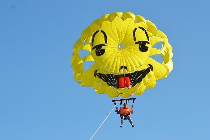 Orange Bay Parasailing & Snorkeling Day Trip from Hurghada photo 3