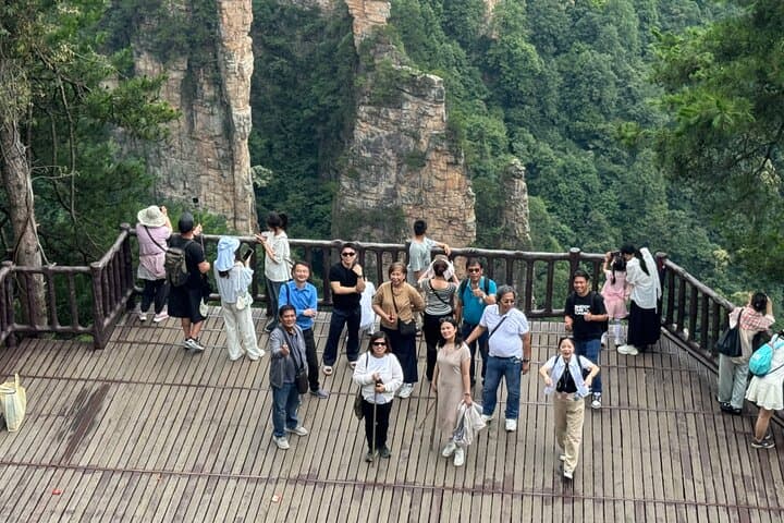 Zhangjiajie 3-Day Guide: Avatar Mountains, Glass Bridge & Tianmen photo 5