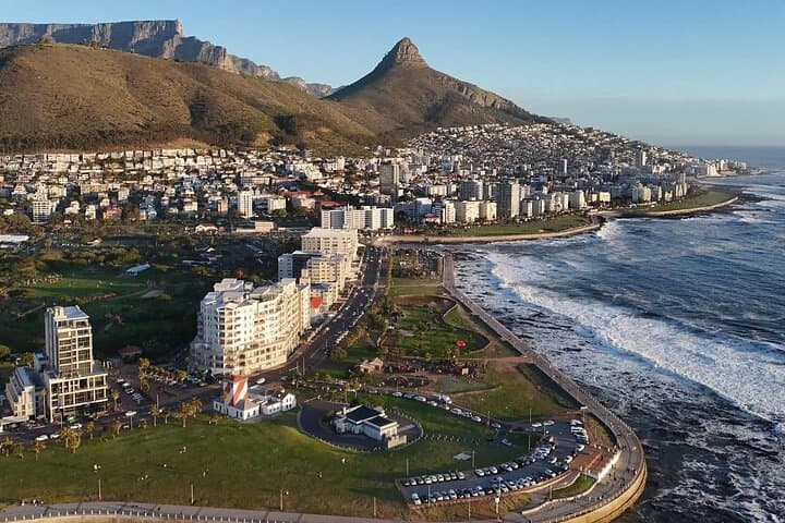 Cape Town Three Capes & Wine Regions: 2-Day Coastal Tour to Cape Point, Agulhas & Hermanus