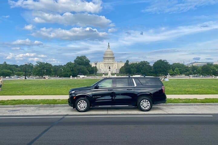 Private Dulles (IAD) Airport Transfer to Washington DC — Door-to-Door Luxury Rides photo 5