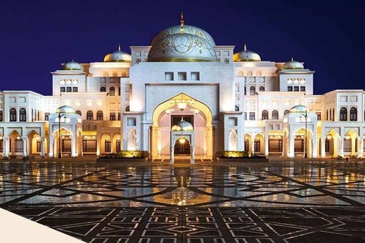 Abu Dhabi Essentials: Sheikh Zayed, Louvre Abu Dhabi & Qasr Al Watan Day Tour