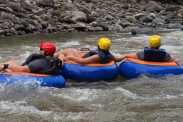 Arenal River Tubing from La Fortuna — Guided 1.5‑Hour Rapids & Rainforest Float photo 6