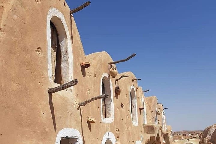 Three-Day Southern Tunisia Adventure: El Djem, Matmata, Douz & Tozeur photo 4