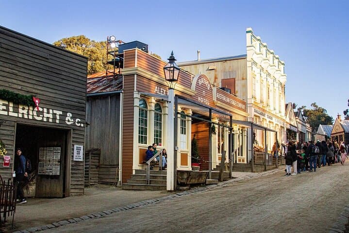 Ballarat Day Trip: Sovereign Hill Gold Rush and Native Wildlife Experience