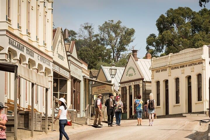 Ballarat Day Trip: Sovereign Hill Gold Rush and Native Wildlife Experience photo 2