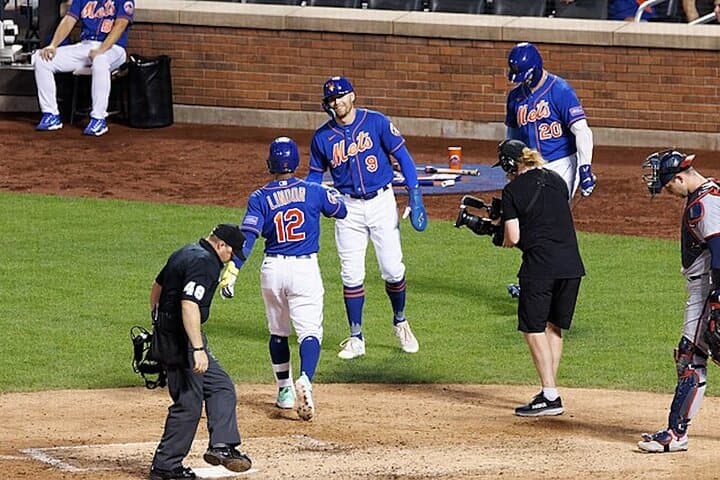 New York Mets at Citi Field: Complete Guide to Attending a Game photo 2
