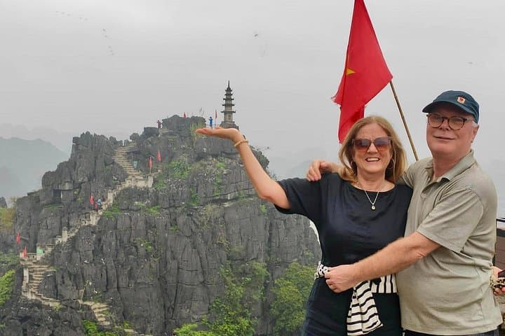 Full-Day Ninh Binh Small-Group Tour from Hanoi: Tam Coc, Mua Cave & Hoa Lu photo 3