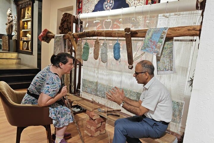 Delhi Textile & Handicraft Tour — Private Artisan Workshops, Weaving & Zardozi Demos photo 3