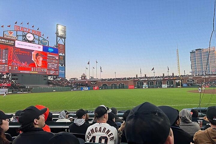 Oracle Park Game Day: Your Guide to Watching the San Francisco Giants by the Bay photo 4