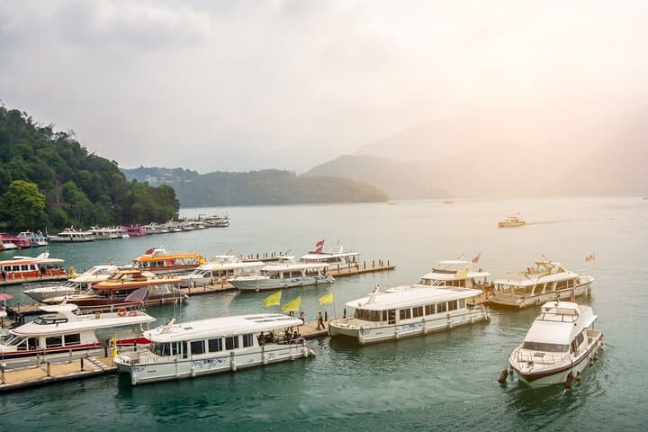Sun Moon Lake Scenic Cruise and Ita Thao Cultural Tour photo 4