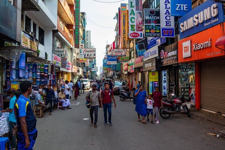One-Day Colombo City Tour: Culture, Markets & Seaside Sunset photo 3
