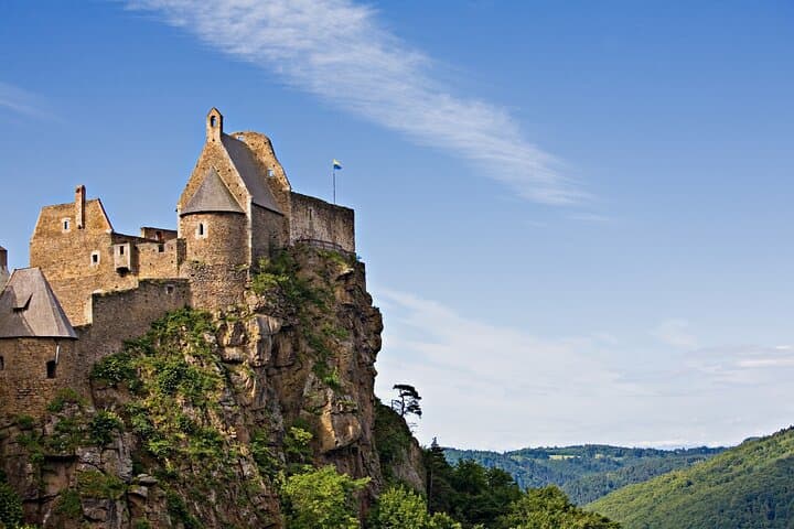 Aggstein Castle Ruins: 300m Danube Lookout and Historic Walk in the Wachau photo 2