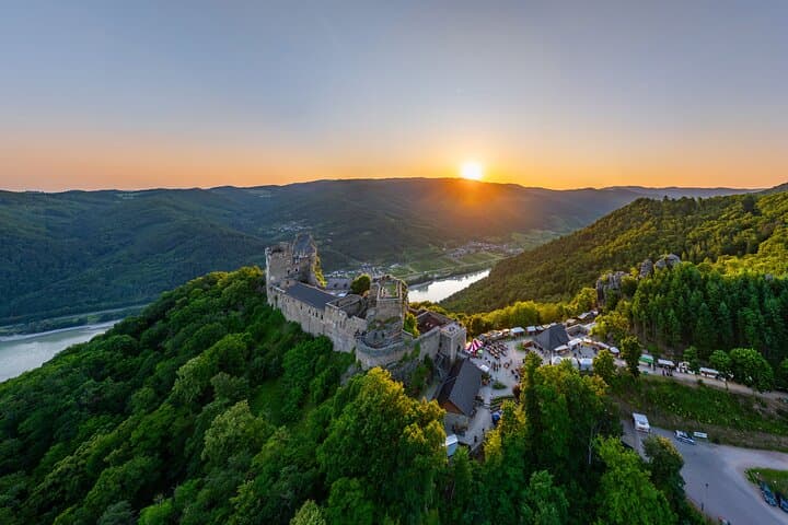Aggstein Castle Ruins: 300m Danube Lookout and Historic Walk in the Wachau photo 3