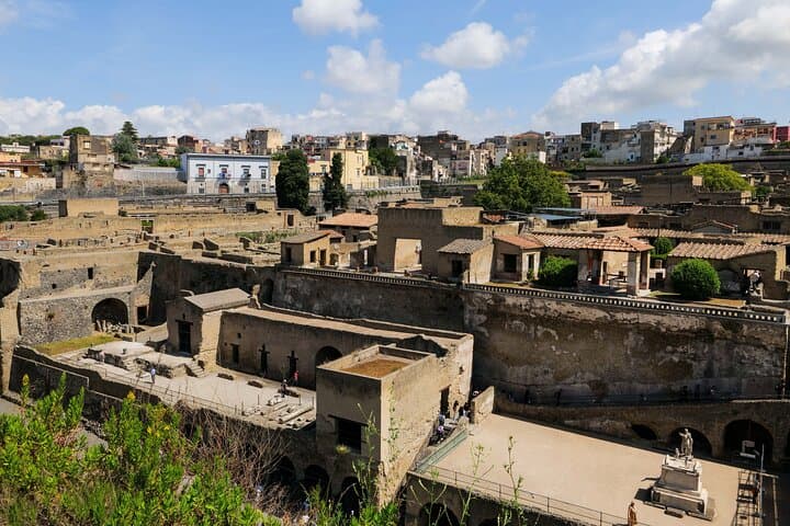 Explore Herculaneum's Intact Roman Houses on a 2-Hour Guided Tour photo 5