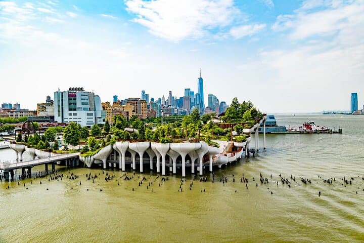 Walking Tour in Hoboken, New Jersey