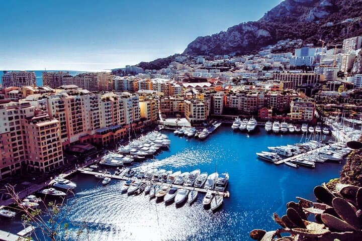 Monaco to Marseille: Private 10‑Hour Day Trip Along the French Riviera and Provence photo 3