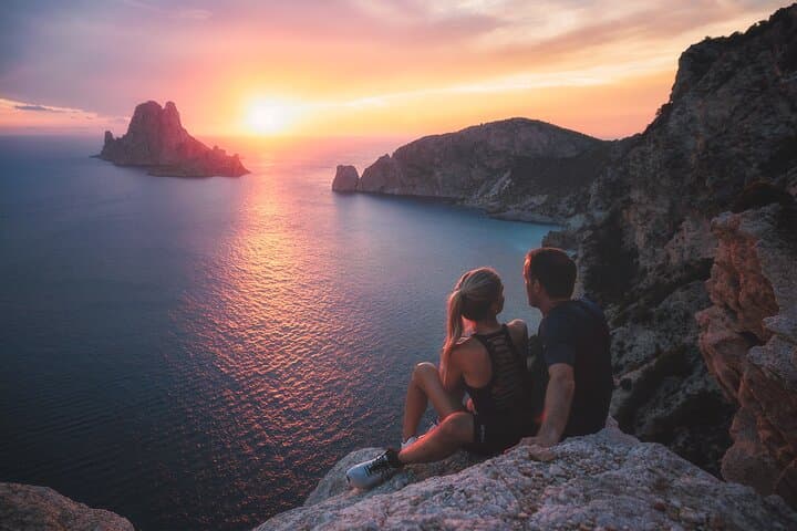 Es Vedrà Viewpoints Hike: Coastal Trails, Swim & Snorkel Options photo 5