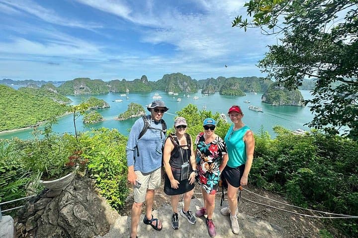 Ha Long Bay Day Cruise from Hanoi — Limousine Transfer & Premium 5-Star Experience photo 3