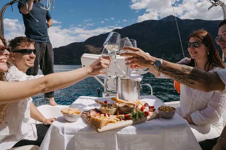 Sailing Lake Como: Private Boat Tour with Aperitivo & Prosecco photo 2