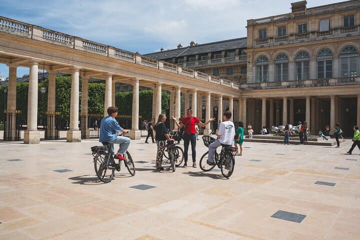 Paris Private E‑Bike Tour: 3‑Hour Guided Ride Through the City Center photo 6
