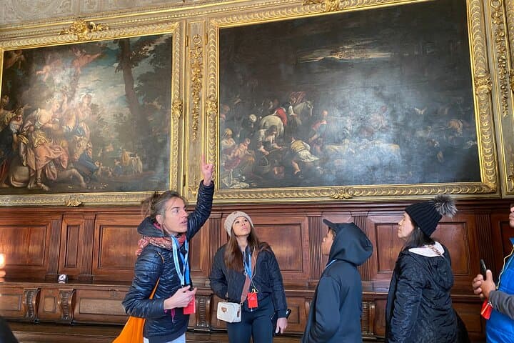 Skip-the-Line St. Mark's Basilica & Doge's Palace Guided Tour — Venice Highlights photo 6