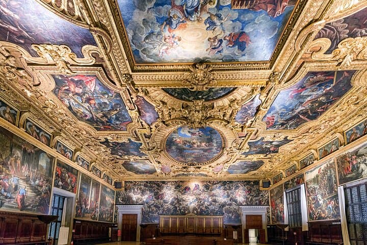 Skip-the-Line St. Mark's Basilica & Doge's Palace Guided Tour — Venice Highlights photo 5