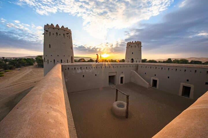 Full-Day Private Al Ain Tour: Forts, Oasis & Jebel Hafeet Drive photo 4