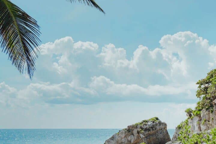 Tulum Unveiled: Expert-Guided Ruins Tour with Clifftop Caribbean Views photo 5
