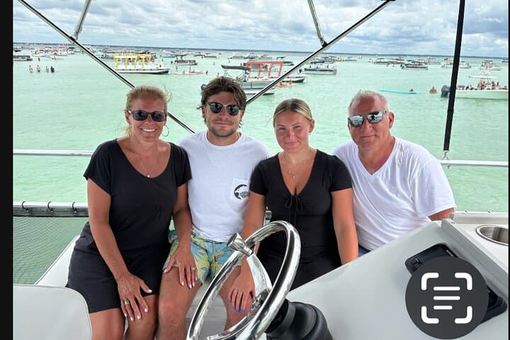 Private Crab Island Boat Excursion from Destin — 3-Hour Captained Charter photo 5