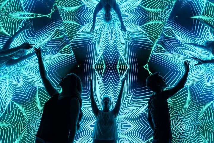 Museum of Illusions Charlotte: Interactive Admission Ticket & Visitor Guide