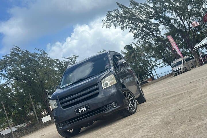 Private Hewanorra Airport Transfers in Saint Lucia — Reliable Round-Trip Service photo 4