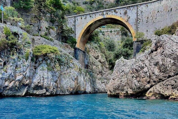 Amalfi Coast Gozzo Tour from Amalfi: Positano, Grottos & Snorkeling photo 2