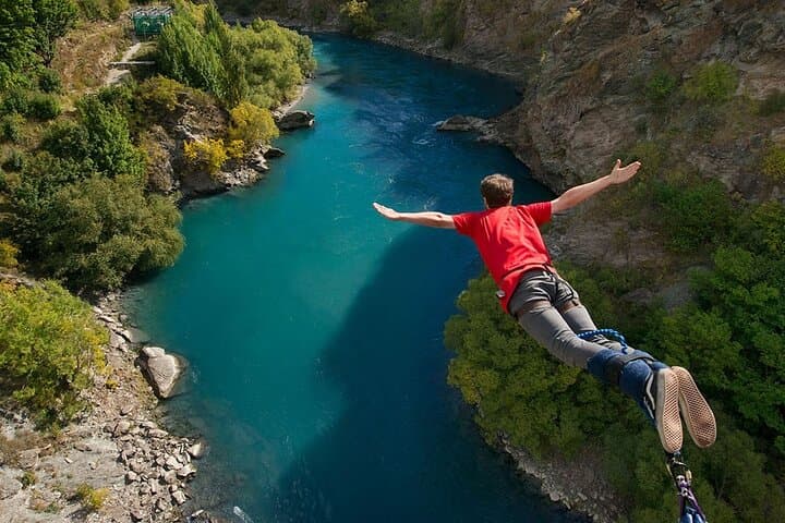 Queenstown Sightseeing Tour — Lake Wakatipu, Gibbston Valley & Arrowtown Highlights photo 6