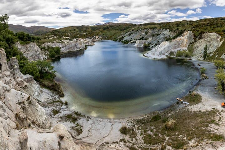Middlemarch to Queenstown: Small-Group Scenic Journey Through Central Otago photo 5