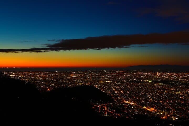 Sapporo Night Views: Mt. Moiwa & Asahiyama Memorial Park Evening Trip photo 6