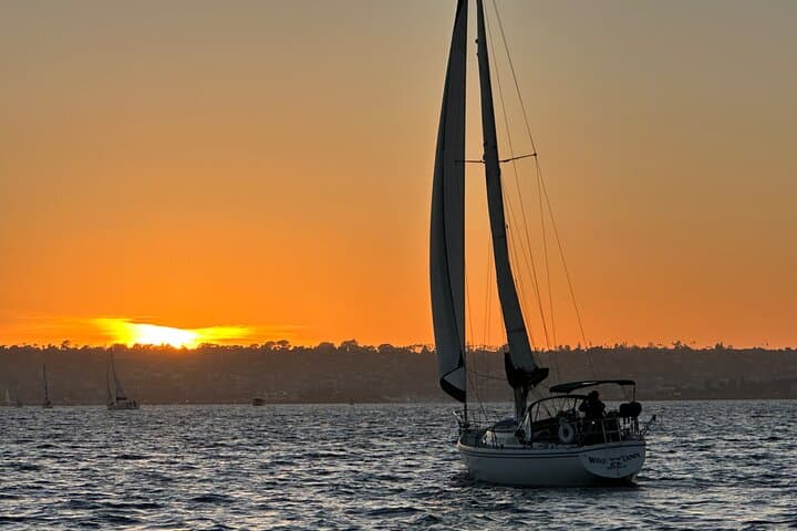 Sunset Sailing in San Diego Bay — Deluxe Small-Group Day & Sunset Sail