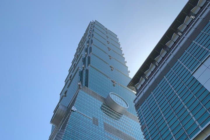Soak and Skyline: Taipei 101 to Yangmingshan Hot Springs Day Tour photo 4