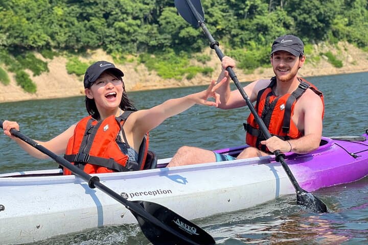 Lake Shirakawa Canoe Tour — Beginner-Friendly Guided Canoeing in Yamagata photo 6