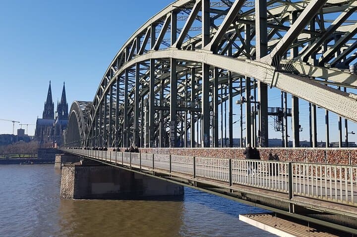 Cologne 2-Hour Guided Bike Ride — Top 5 Highlights Along the Rhine photo 4