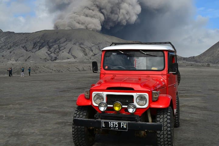 Mount Bromo Private Day Tour: Jeep Adventure, Crater Hike & Sunset at Bukit Cinta photo 3