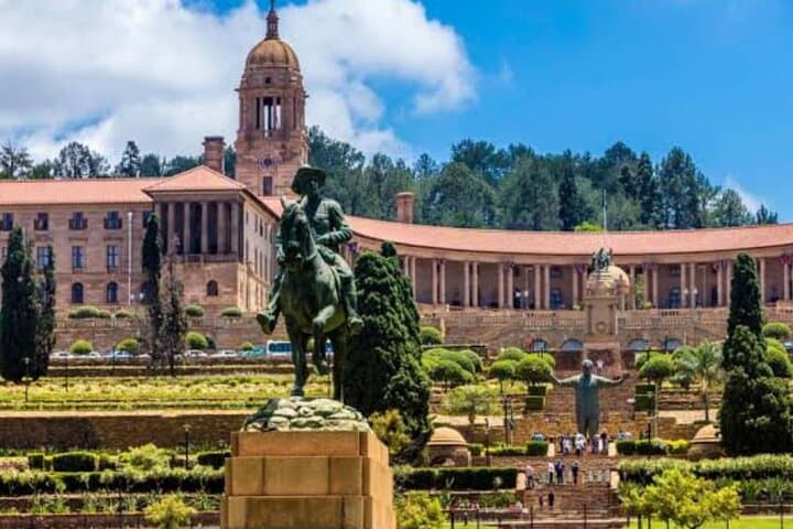 Pretoria and Cullinan Mine Day Tour — Surface Tour of South Africa's Diamond Country photo 3